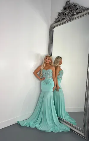 Aquamarine