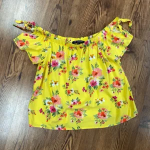 One Clothing SIZE S Women's Shirt