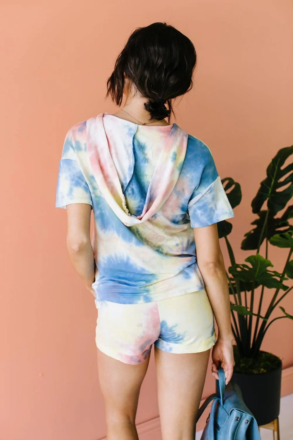 Tie The Knot Hoodie In Coral