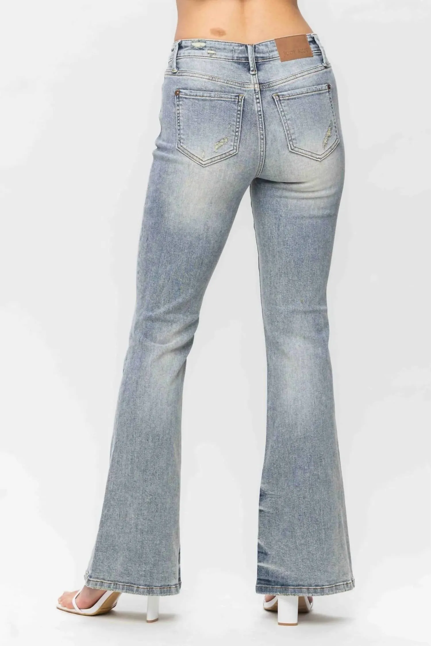 Tinted Pin Tack Detail Flare Jean In Light Bleach Wash