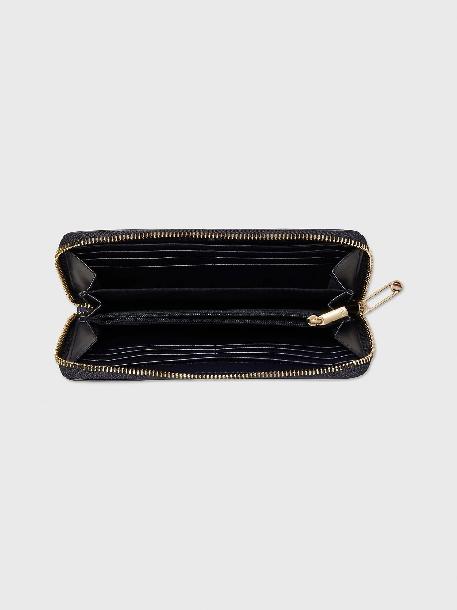 Tommy Hilfiger Th Monogram Large Zip Wallet - Women